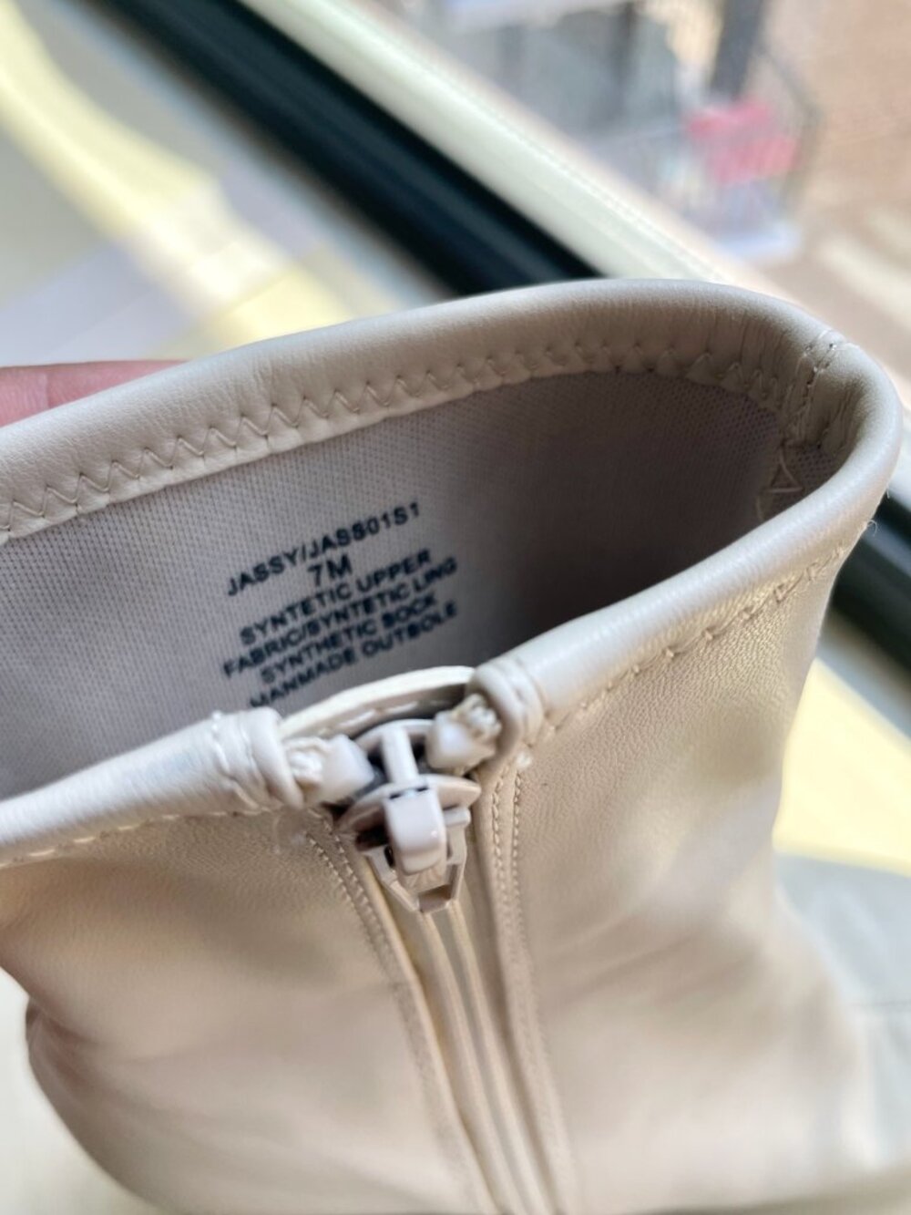 Steve Madden - Picture 8 of 11